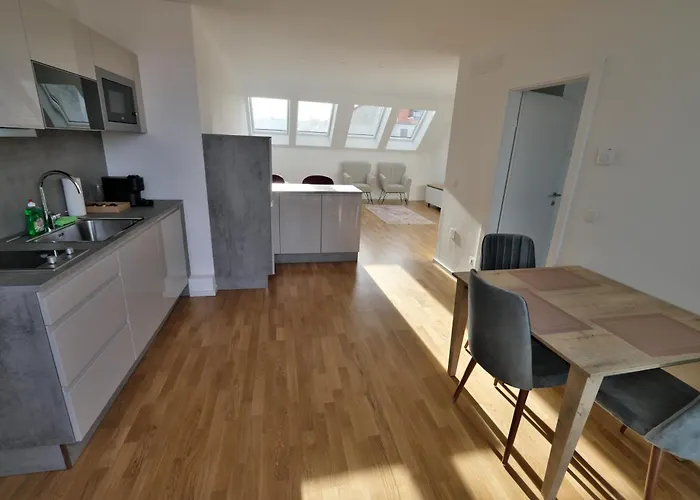 Vienna Lotus Apartments